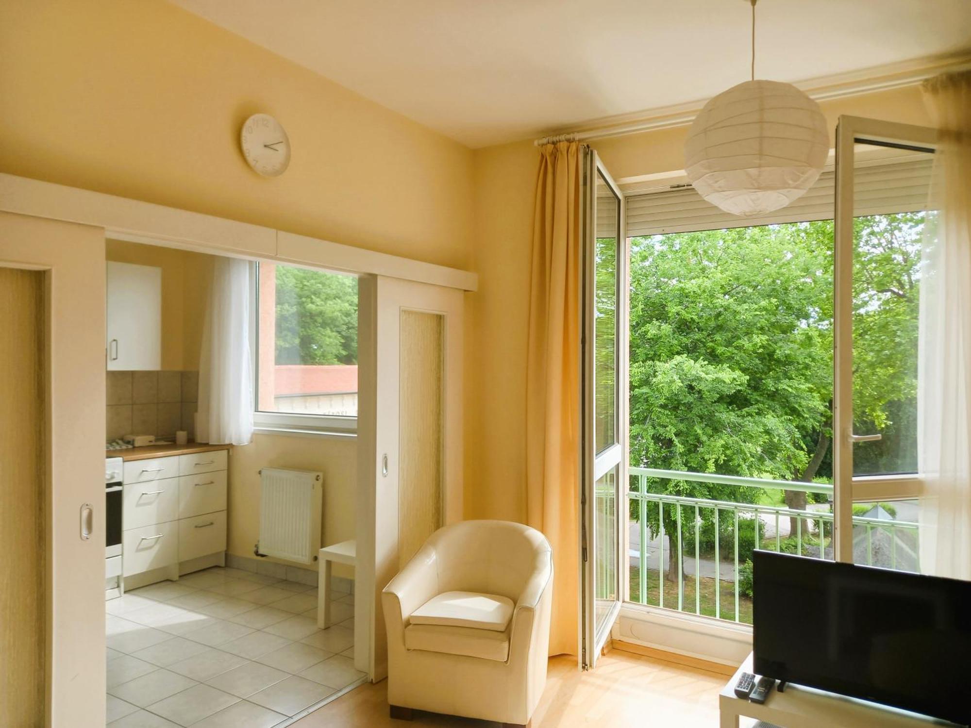 Panorama Apartman Cegled Exterior photo